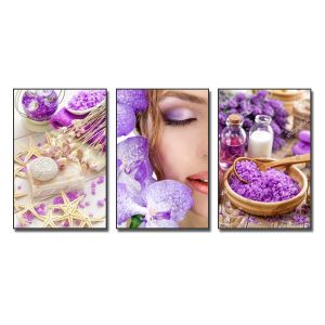 Mẫu tranh spa đẹp gam màu tím hình ảnh cô gái và các loại hoa, tinh dầu thảo mộc