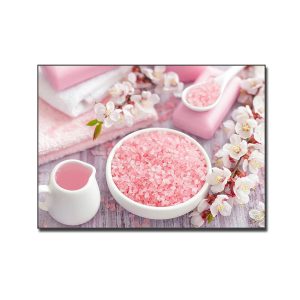 Tranh trang trí spa đẹp hình ảnh hoa đào, khăn tắm, đá hồng,...