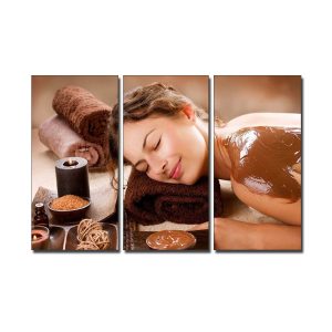 Tranh spa đẹp hình ảnh cô gái đắp dưỡng da