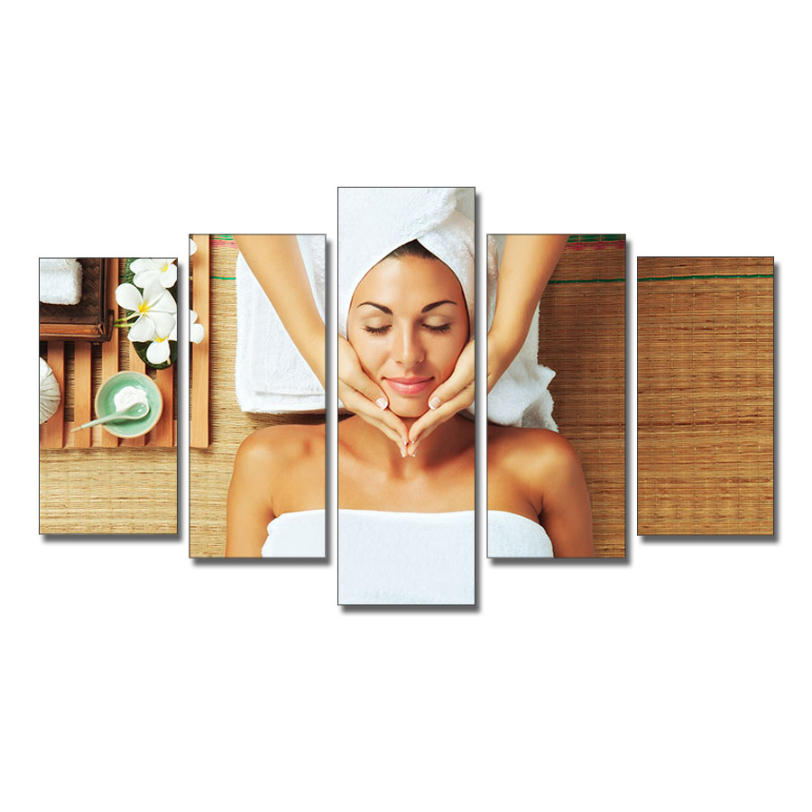 Tranh spa đẹp hình ảnh cô giá năm massage thư giãn mặt