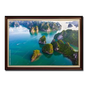 Tranh phong cảnh Vịnh Hạ Long đẹp với góc nhìn rộng từ trên cao