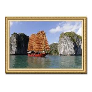 Bức tranh treo tường đẹp hình ảnh chiếc thuyền buồm trên biển Vịnh Hạ Long