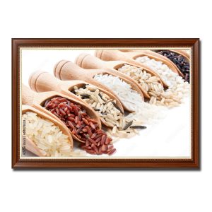 Bức tranh đẹp hình ảnh các loại gạo nhiều màu sắc trong những chiếc muỗng gỗ đẹp