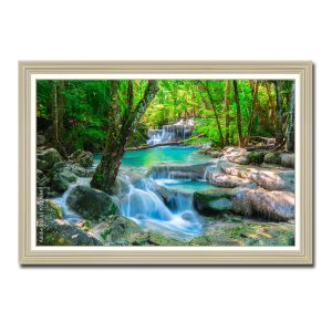 Mẫu tranh treo tường đẹp hình ảnh dòng thác nước chảy thành bậc trong rừng