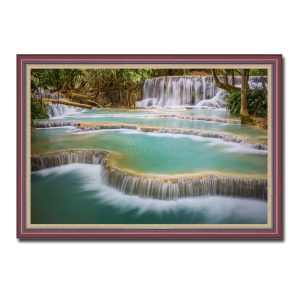 Bức tranh đẹp hình ảnh thác nước chảy trong rừng