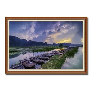 Bức tranh phong cảnh sông nước Ninh Bình đẹp buổi bình minh