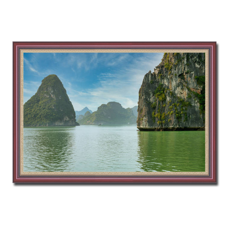 Bức tranh đẹp về Vịnh Hạ Long với nét yên bình thư thái